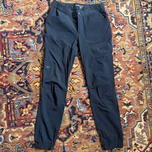 Arc'teryx Women's Black Serres Pant